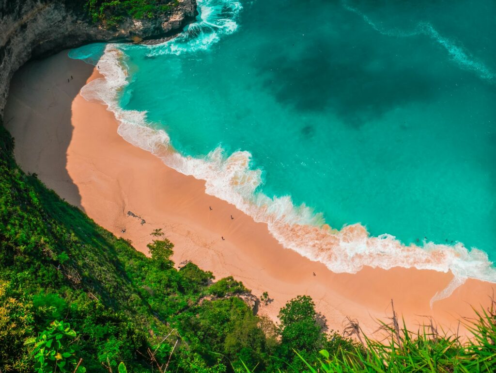 Best Time of Year and Day for a Helicopter Ride in Bali